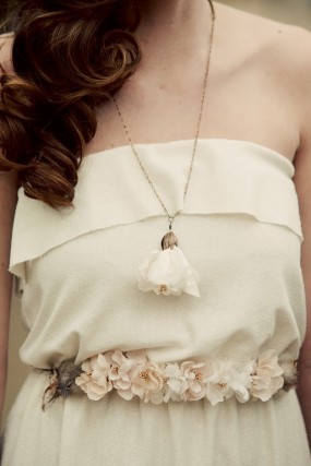 mignonne-handmade-floral-necklace-and-belt