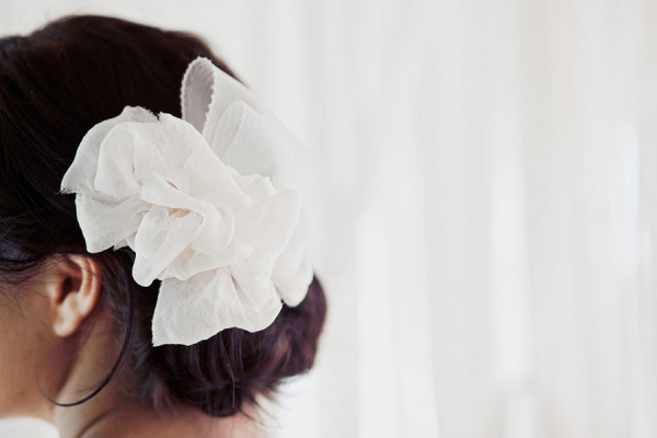 mignonne-handmade-wedding-hair-bow