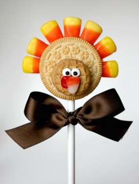 oreo-turkey-pops-for-thanksgiving oreo-turkey-pops-for-thanksgiving