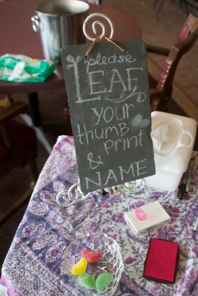 thumbprint-guest-book