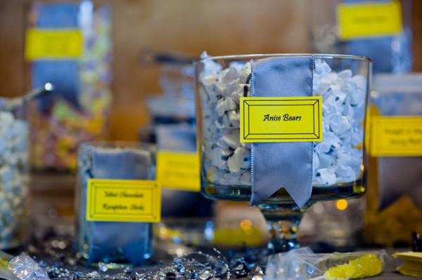 yellow-and-gray-candy-bar yellow-and-gray-candy-bar