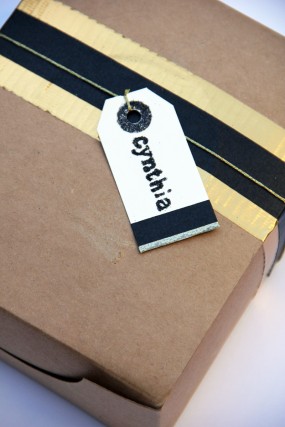 diy-holiday-tape-gift-packaging