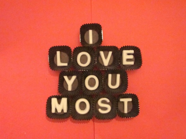 custom-valentines-day-chocolates