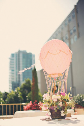 hot-air-balloons-centerpiece