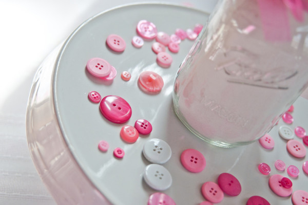 pink-button-diy-baby-shower