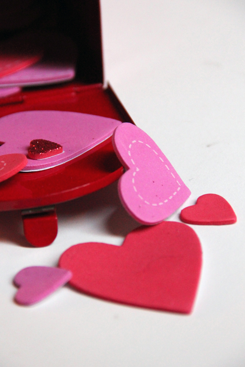 Spot the Hearts: A DIY Valentine's Day Game for Everyone | Studio DIY ...