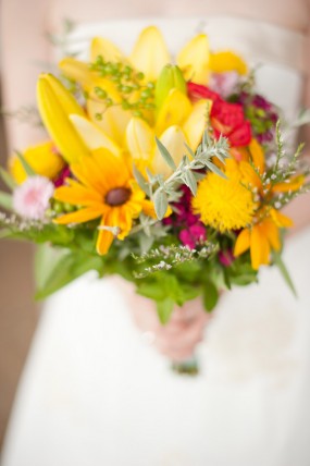 colorful-wedding-bouquet