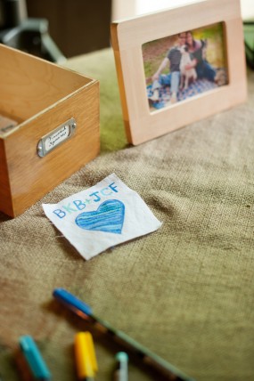 diy-wedding-guestbook