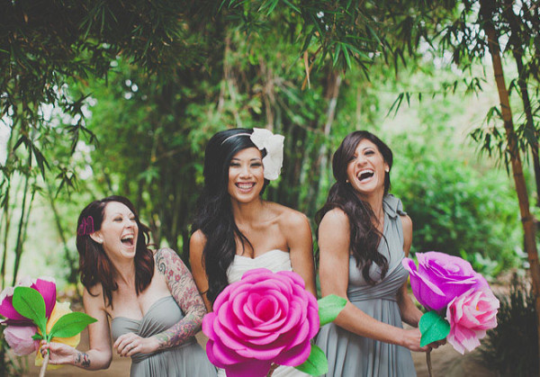 giant-paper-flower-bouquet