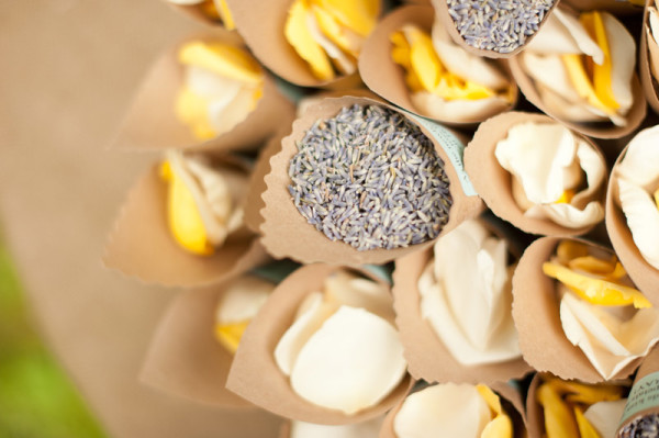 lavender-ceremony-toss