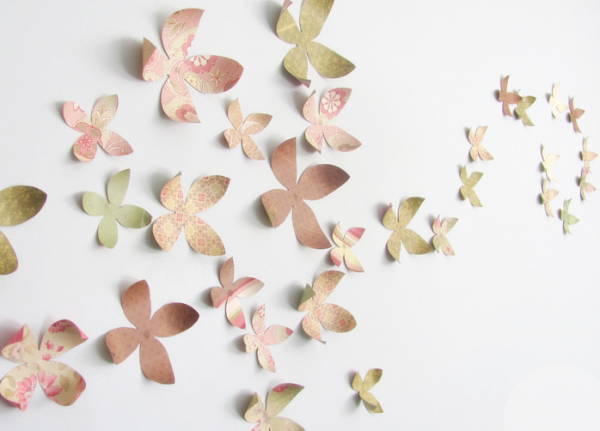 paper-flower-wall