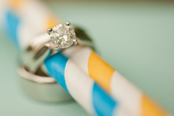 stripey-paper-straw-ring-shot