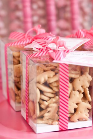 animal-cracker-favors