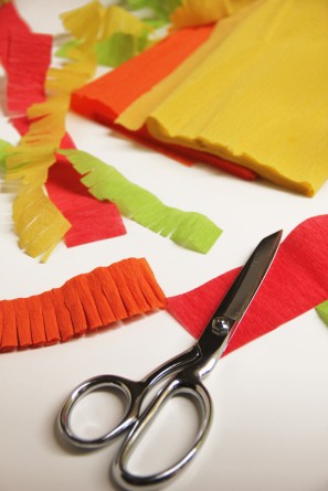 diy-fringe-pinata diy-fringe-pinata