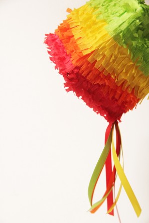 diy-mini-pinatas diy-mini-pinatas