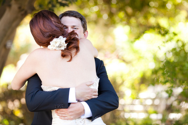 offbeat-diy-spring-inspired-california-wedding-first-look