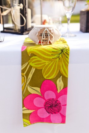 offbeat-diy-spring-inspired-california-wedding-vintage-vera-napkins