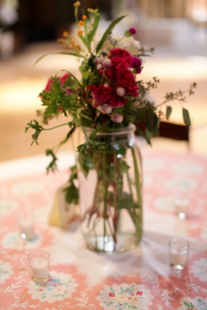 vintage-european-linens-for-weddings