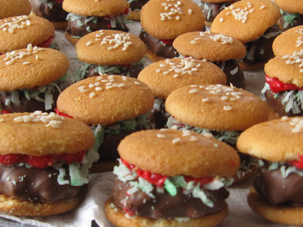 burger-cookies