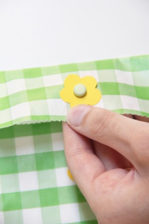 diy-string-closure-envelopes diy-string-closure-envelopes