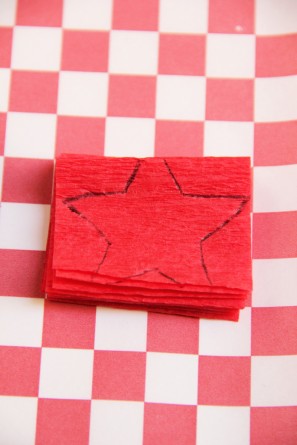 Fourth of July DIY Star Streamers Fourth of July DIY Star Streamers