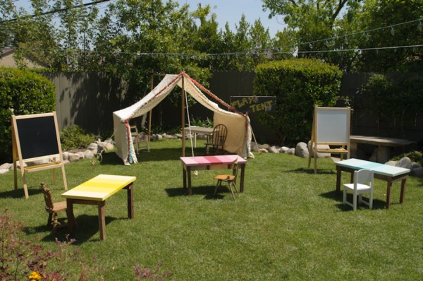 diy-art-birthday-party-play-area diy-art-birthday-party-play-area