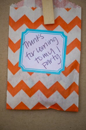 diy-chevron-party-favor-bags diy-chevron-party-favor-bags