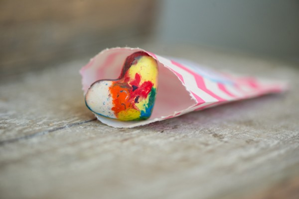 diy-crayon-party-favors diy-crayon-party-favors