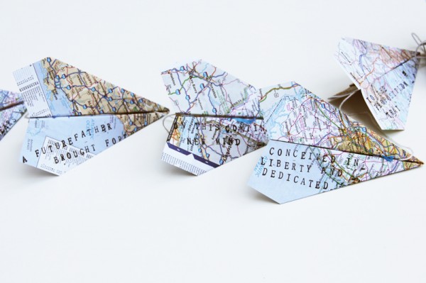 fathers-day-paper-airplane-message-garland fathers-day-paper-airplane-message-garland