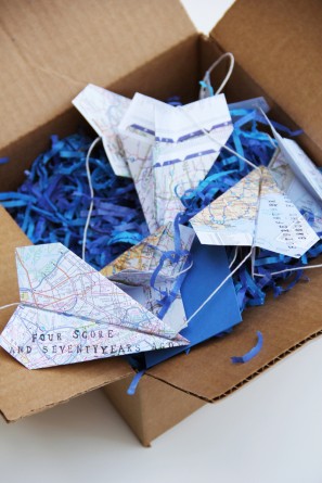 map-paper-airplane-fathers-day-present map-paper-airplane-fathers-day-present