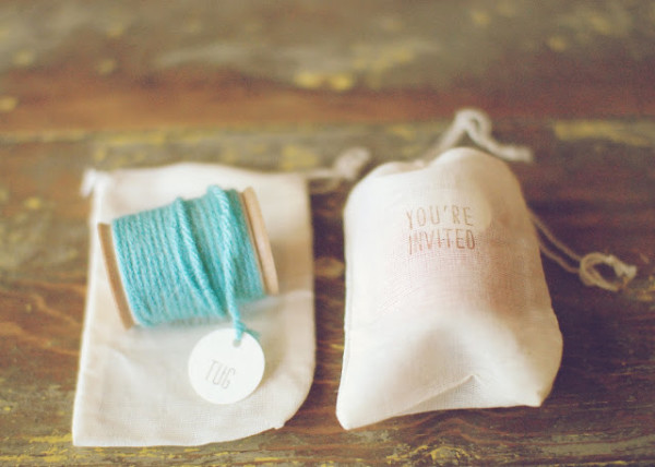 yarn-wrapped-invitation