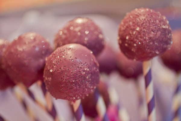Purple Cake Pops Purple Cake Pops
