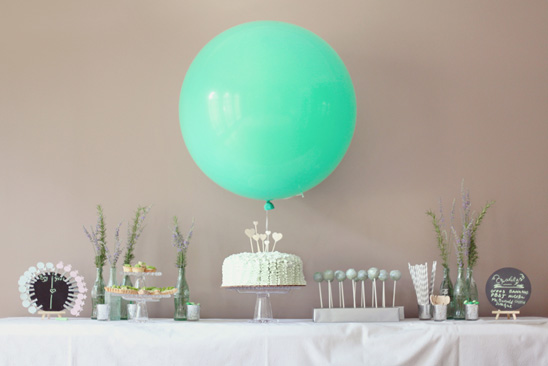 mint-green-gender-reveal-party mint-green-gender-reveal-party