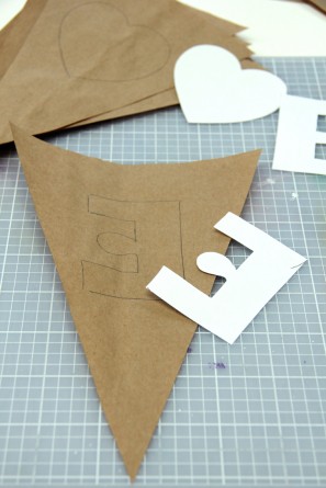 Kraft DIY Bunting