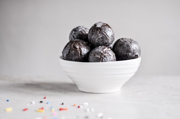 Chocolate Donut Holes Chocolate Donut Holes