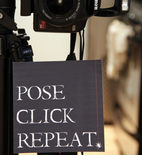 DIY Halloween Costume Photo Booth