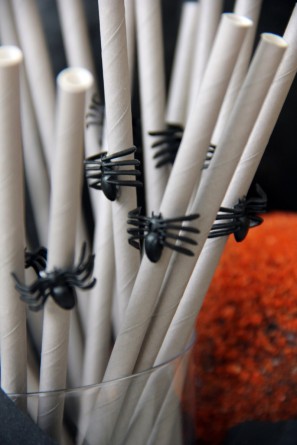 DIY Spider Straws DIY Spider Straws