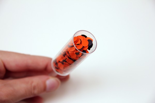 How to Make Confetti Poppers