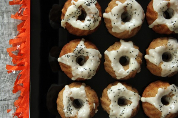 Vanilla Bean Apple Bundt Cakes Vanilla Bean Apple Bundt Cakes