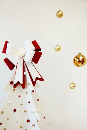 DIY Giant Bow Christmas Tree Topper Tutorial DIY Giant Bow Christmas Tree Topper Tutorial