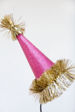 Glitter Holiday Party Hat DIY Glitter Holiday Party Hat DIY