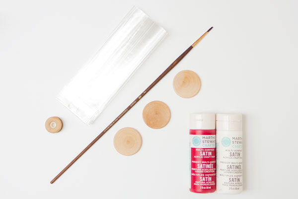 DIY Faux Peppermint Candies | Studio DIY (9) DIY Faux Peppermint Candies | Studio DIY (9)