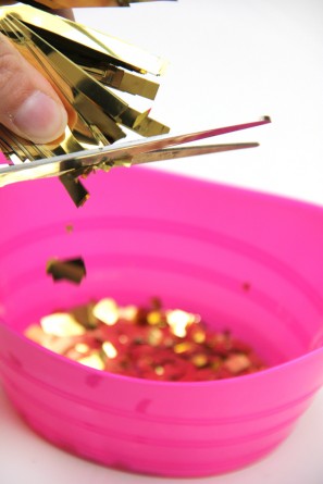 DIY Surprise Confetti Jars (11)