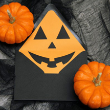 DIY-Halloween-Jack-o-Lantern-Envelope-Liners-600x399