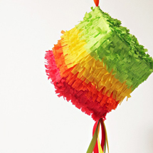 mini-pinata-diy1-600x900-1