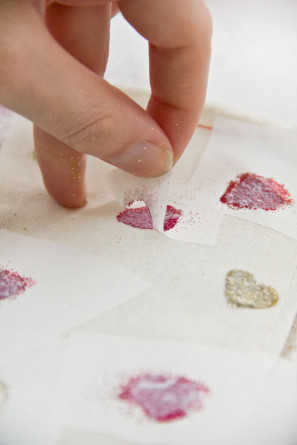 DIY Glitter Heart Bag Tutorial
