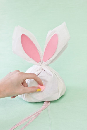 DIY Easter Bunny Pinatas 