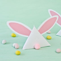 DIY-Easter-Bunny-Treat-Pouches2thumb