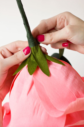 DIY Crepe Paper Roses