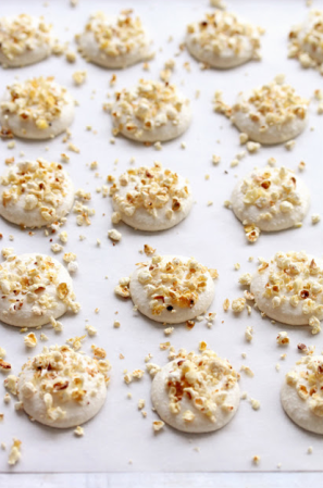 Popcorn Topped Macarons